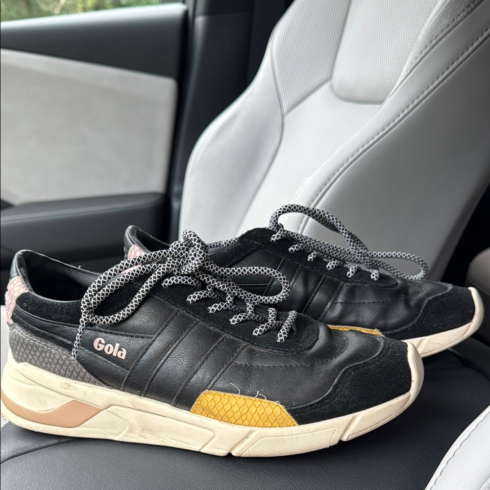 Gola Sneakers tennis shoes, size 8